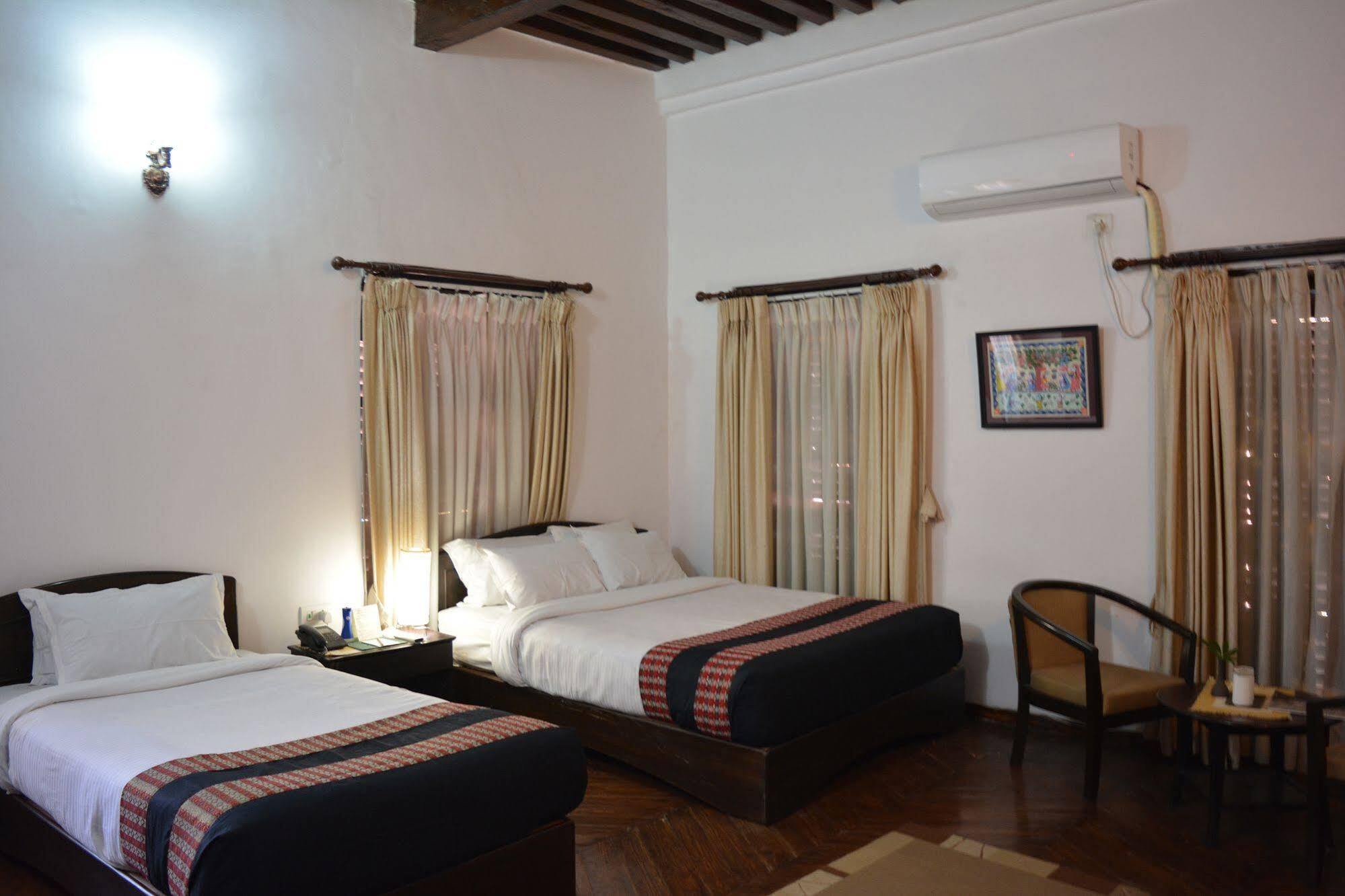 Oyo 738 Hotel Kaze Darbar Katmandu Kültér fotó