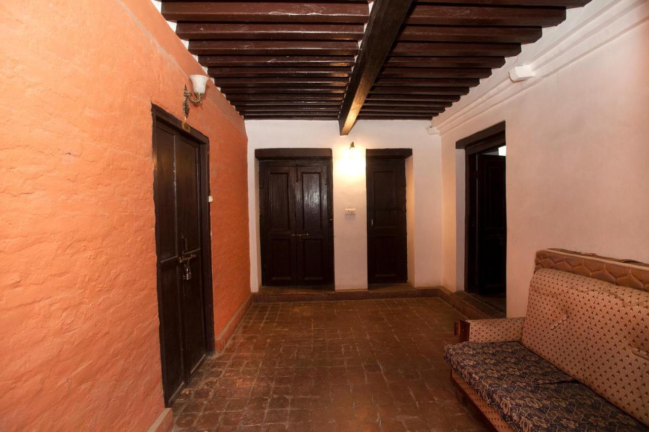 Oyo 738 Hotel Kaze Darbar Katmandu Kültér fotó
